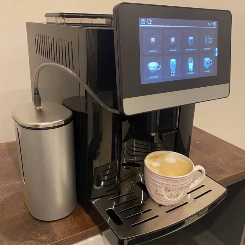 Smart Full Automatic Coffee Maker with 7" Touch Screen - 24 Coffee Types